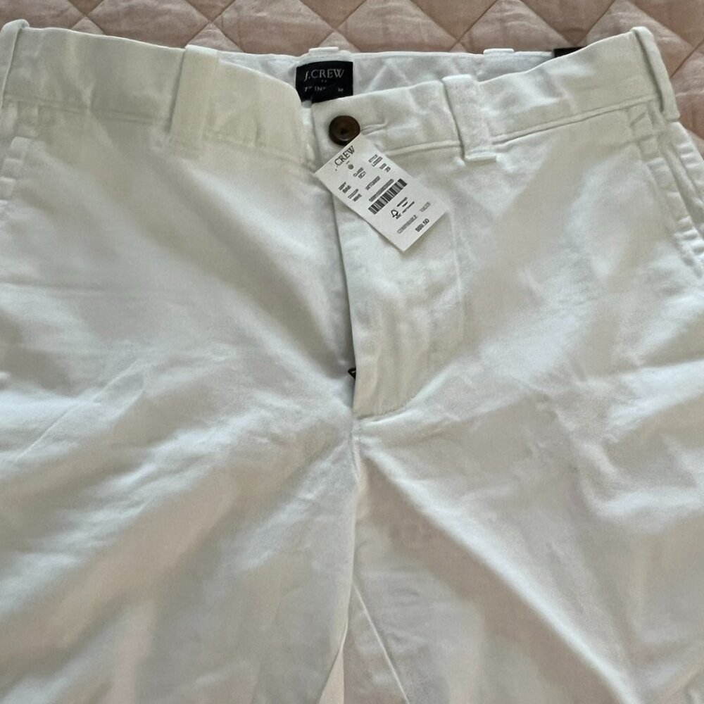NWT J Crew Mens White Chino 7" Shorts